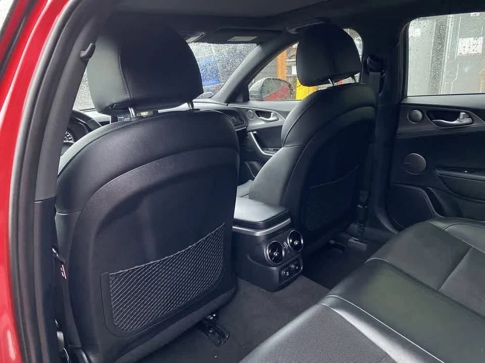 2021 Kia Stinger GT - Image 16 of 19