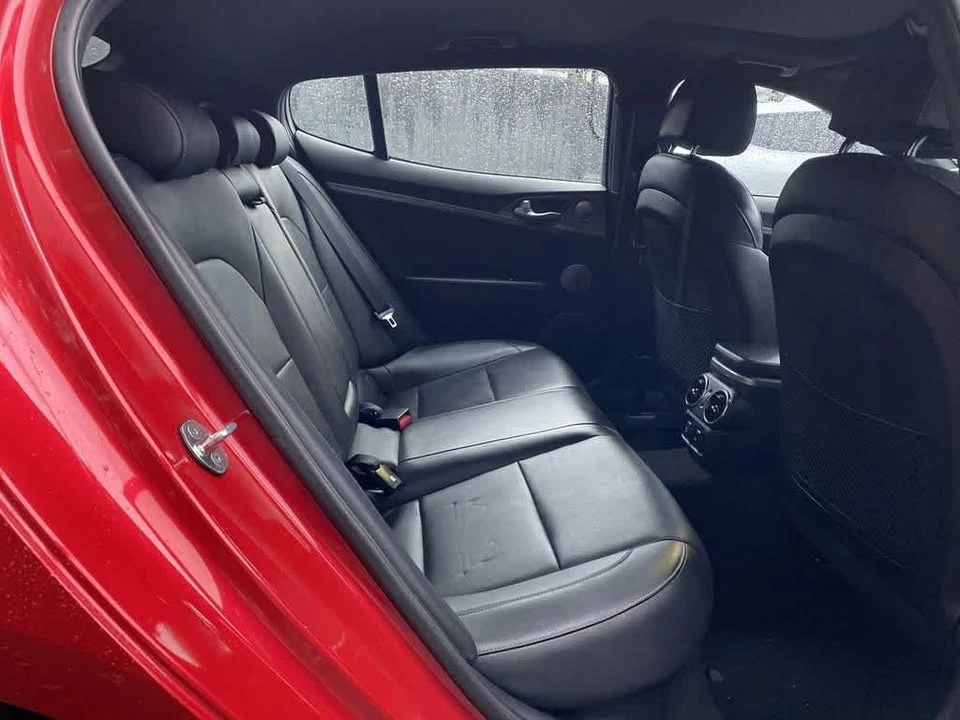 2021 Kia Stinger GT - Image 18 of 19