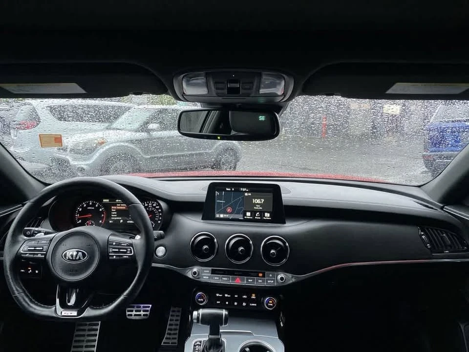 2021 Kia Stinger GT - Image 13 of 19