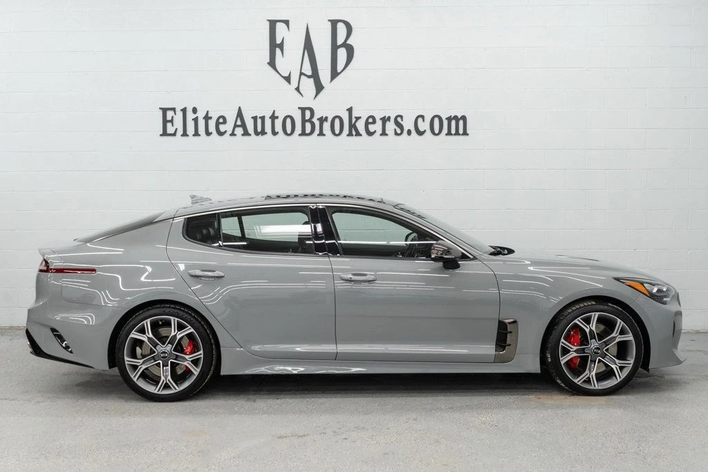 2021 Kia Stinger GT - Image 5 of 12