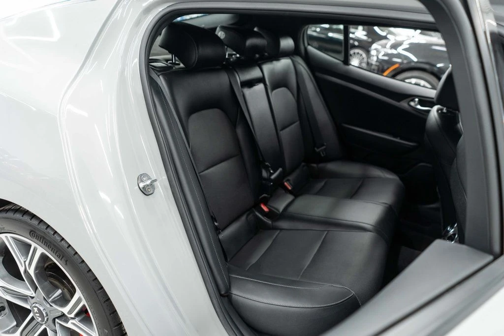 2021 Kia Stinger GT - Image 12 of 12