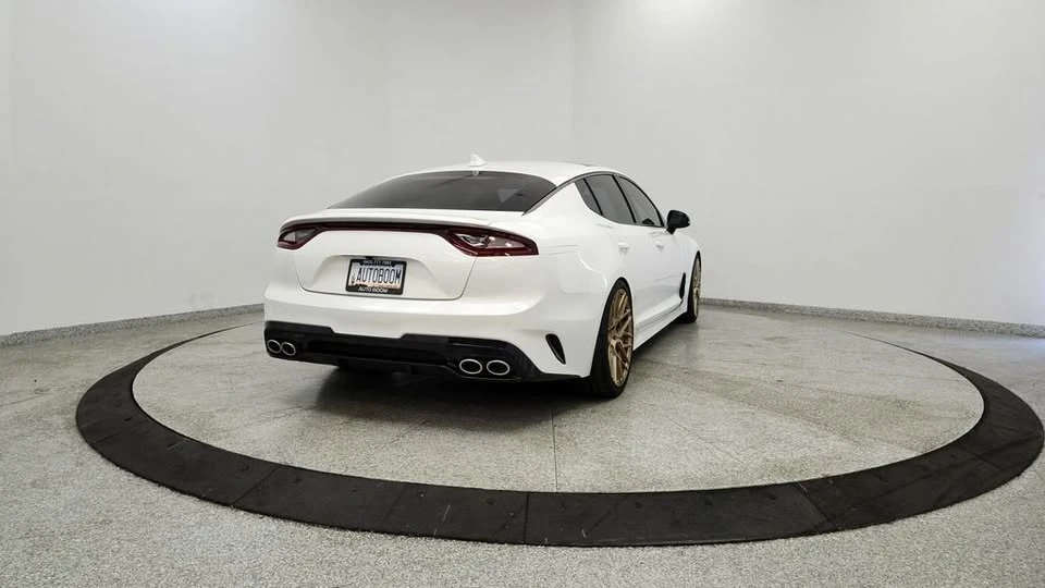 2021 Kia Stinger GT - Image 4 of 20