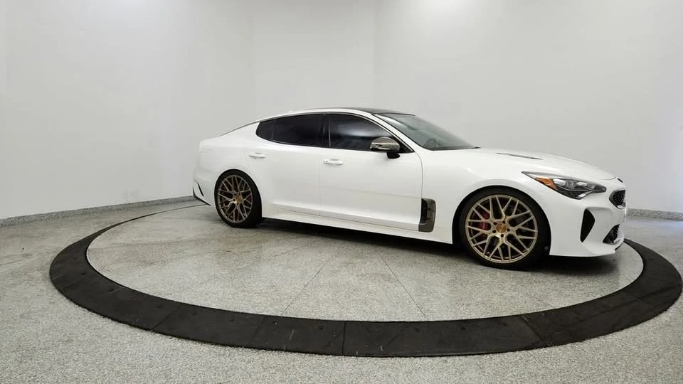 2021 Kia Stinger GT - Image 6 of 20