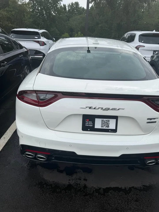 2021 Kia Stinger GT - Image 8 of 18