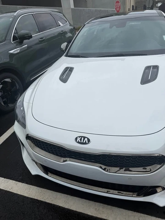 2021 Kia Stinger GT - Image 5 of 18