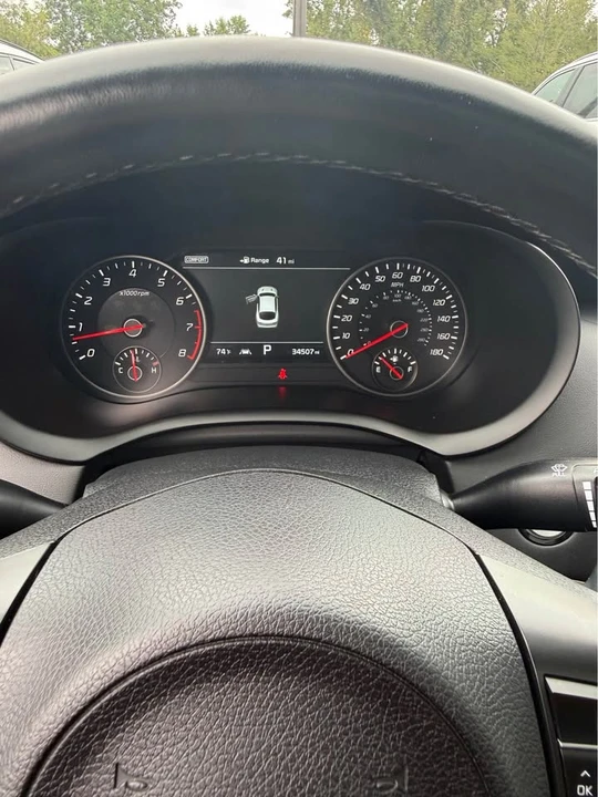 2021 Kia Stinger GT - Image 17 of 18