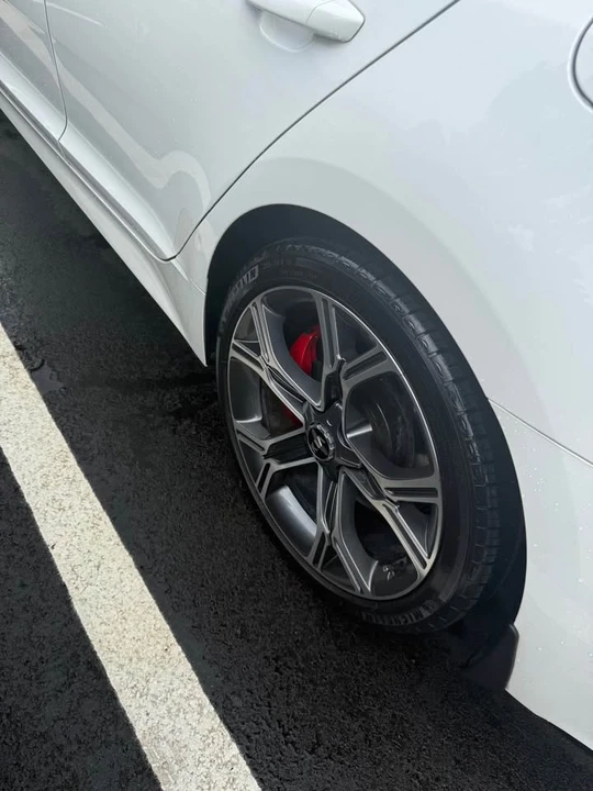 2021 Kia Stinger GT - Image 7 of 18