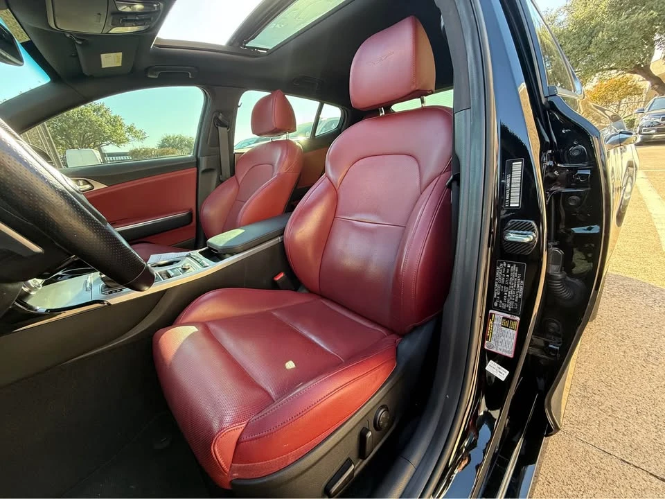 2021 Kia Stinger GT - Image 10 of 13