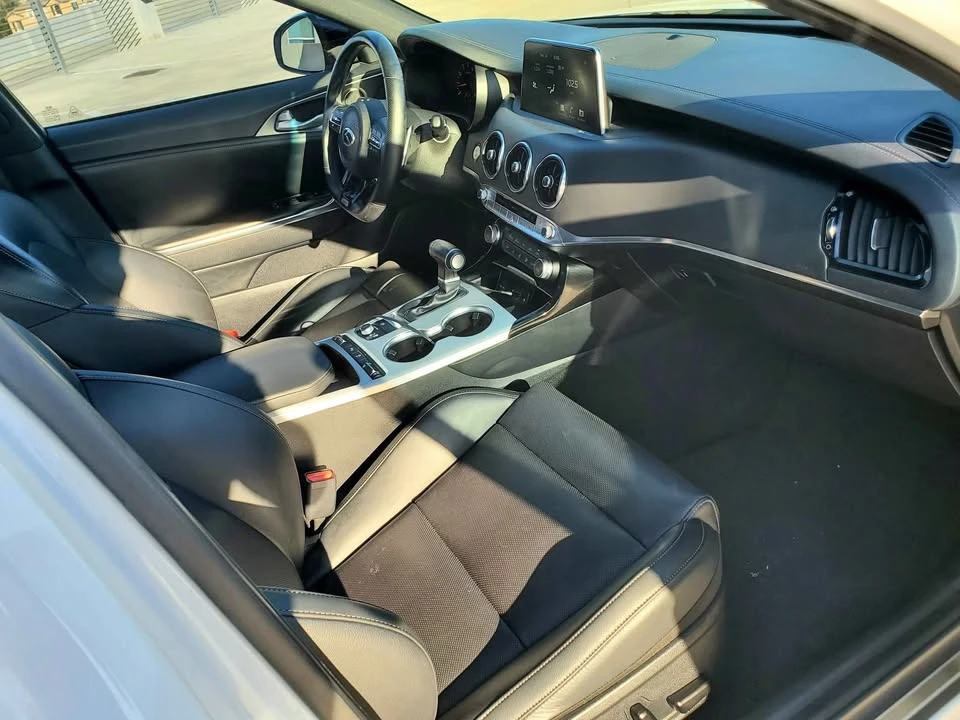 2021 Kia Stinger GT - Image 9 of 9
