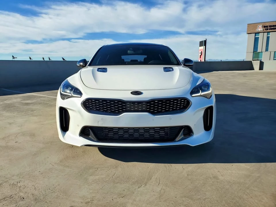 2021 Kia Stinger GT - Image 2 of 9