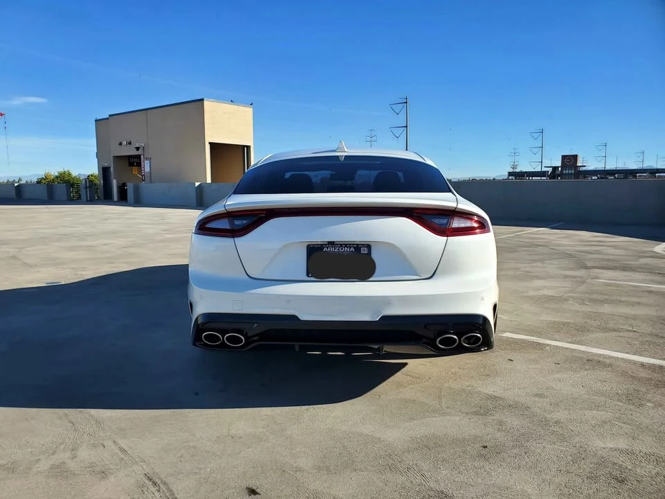 2021 Kia Stinger GT - Image 5 of 9