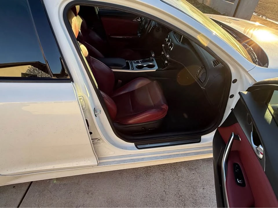 2021 Kia Stinger GT - Image 13 of 19