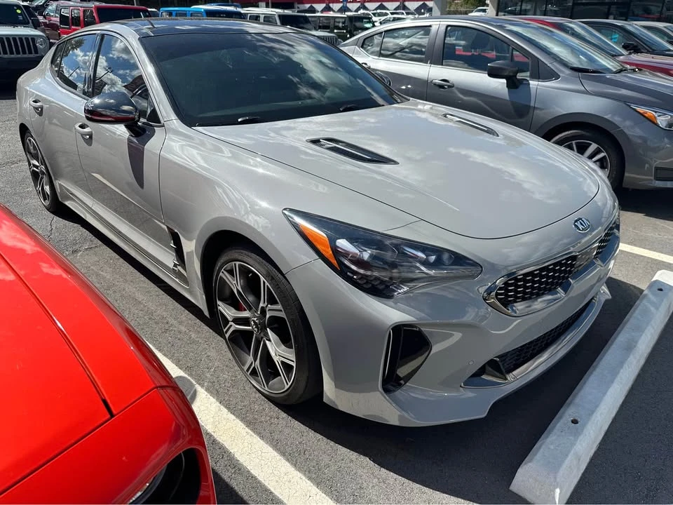 2021 Kia Stinger GT - Image 4 of 8