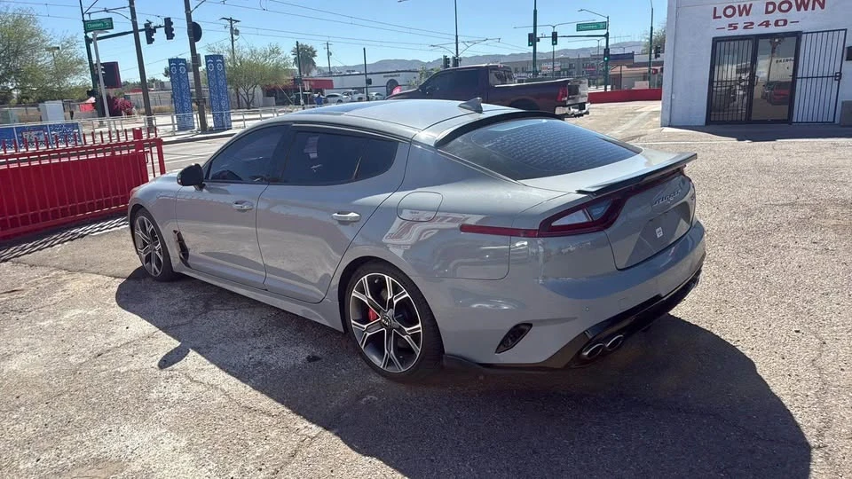 2021 Kia Stinger - Image 5 of 9