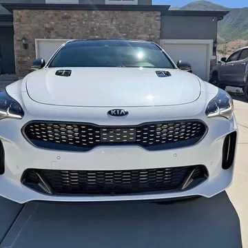2021 Kia Stinger GT1