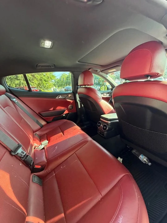 2021 Kia Stinger GT - Image 13 of 16