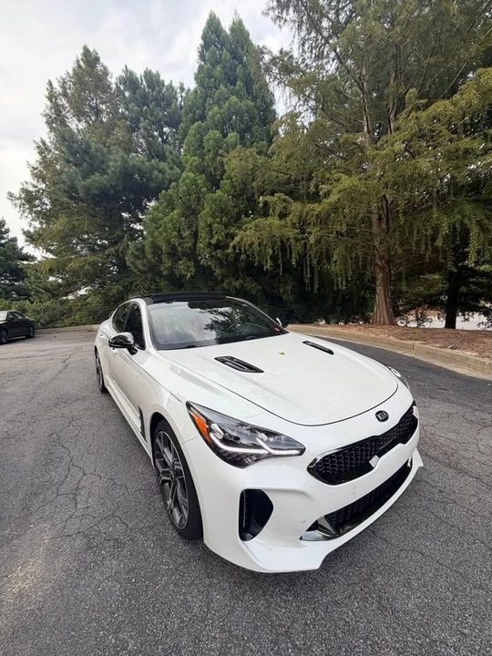 2021 Kia Stinger GT - Image 2 of 8