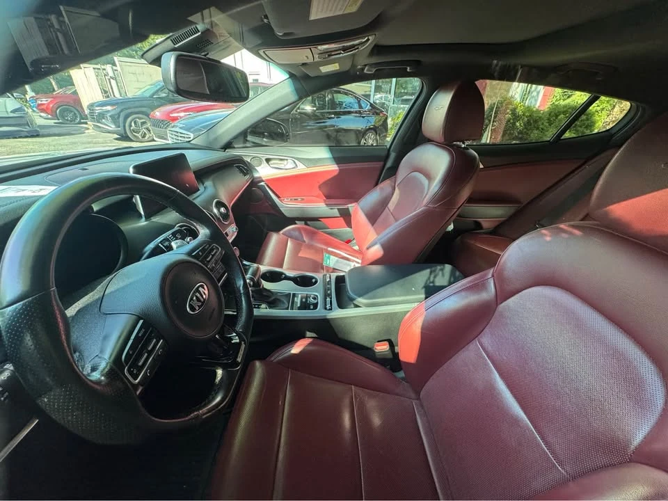 2021 Kia Stinger GT - Image 7 of 8