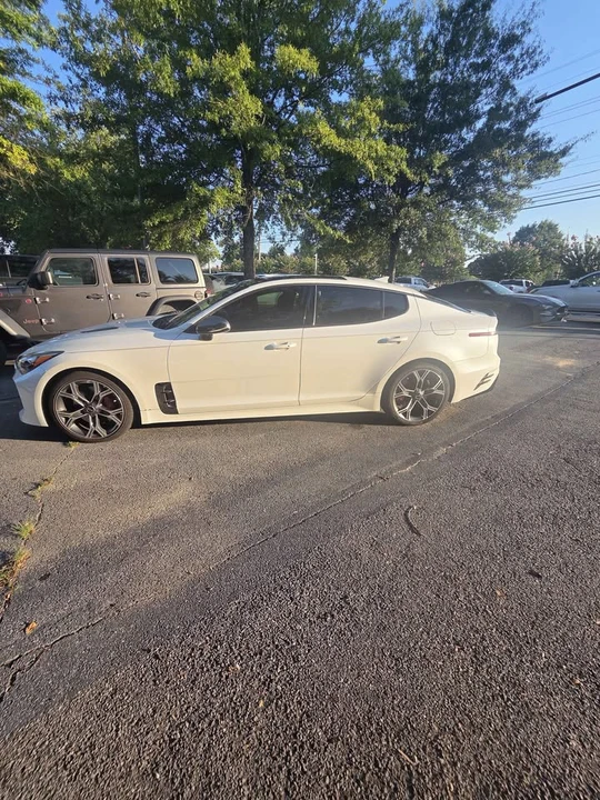 2021 Kia Stinger GT - Image 2 of 12