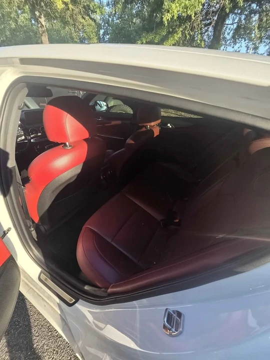 2021 Kia Stinger GT - Image 11 of 12
