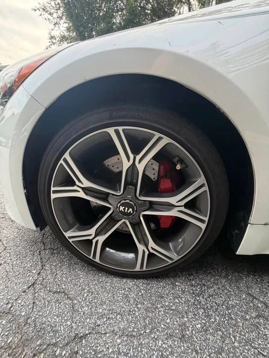 2021 Kia Stinger GT - Image 3 of 8