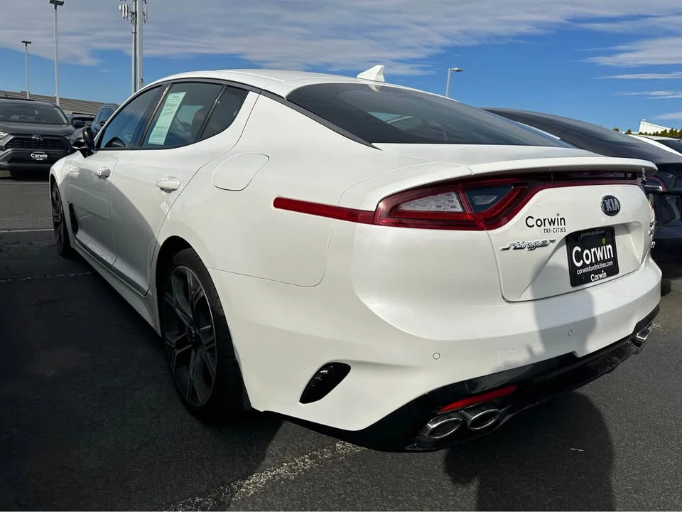 2021 Kia Stinger GT - Image 2 of 6