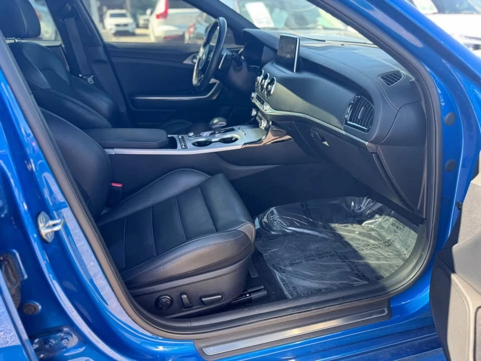 2021 Kia Stinger GT - Image 9 of 10
