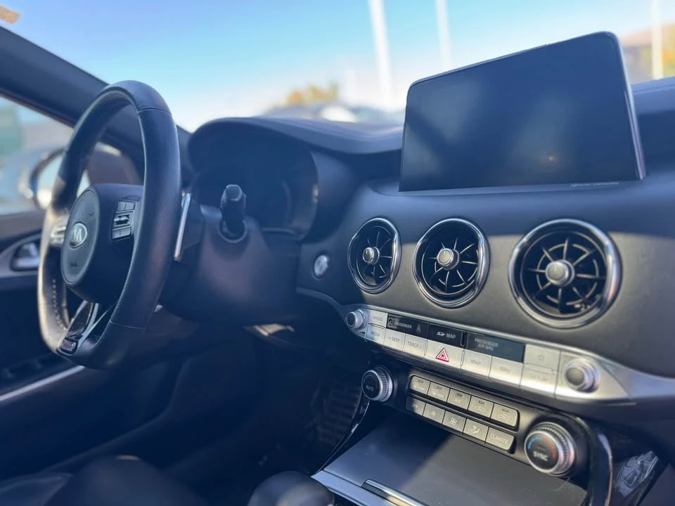 2021 Kia Stinger GT - Image 8 of 8