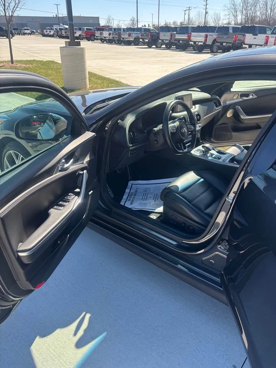 2021 Kia Stinger GT - Image 3 of 9