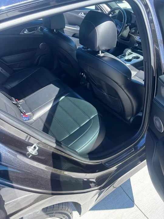 2021 Kia Stinger GT - Image 7 of 9
