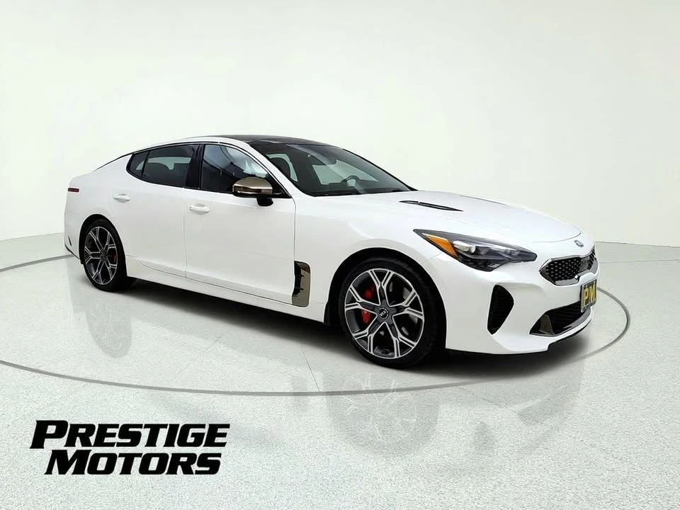 2021 Kia Stinger GT - Image 10 of 20