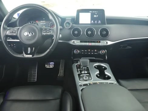 2021 Kia Stinger - Image 17 of 20