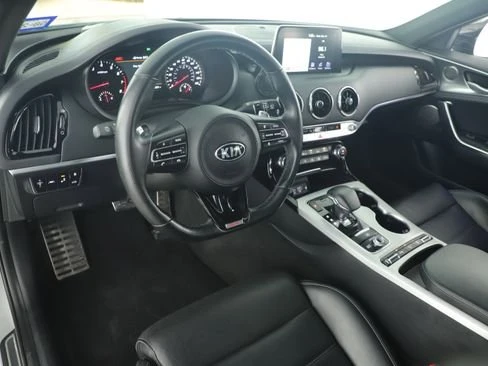 2021 Kia Stinger - Image 10 of 20