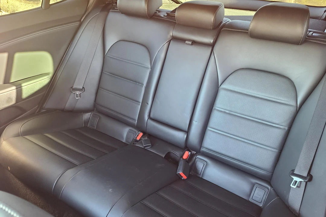 2021 Kia Stinger GT - Image 25 of 31