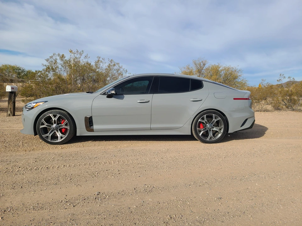 2021 Kia Stinger GT - Image 6 of 31