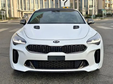 2021 Kia Stinger GT2 Limited