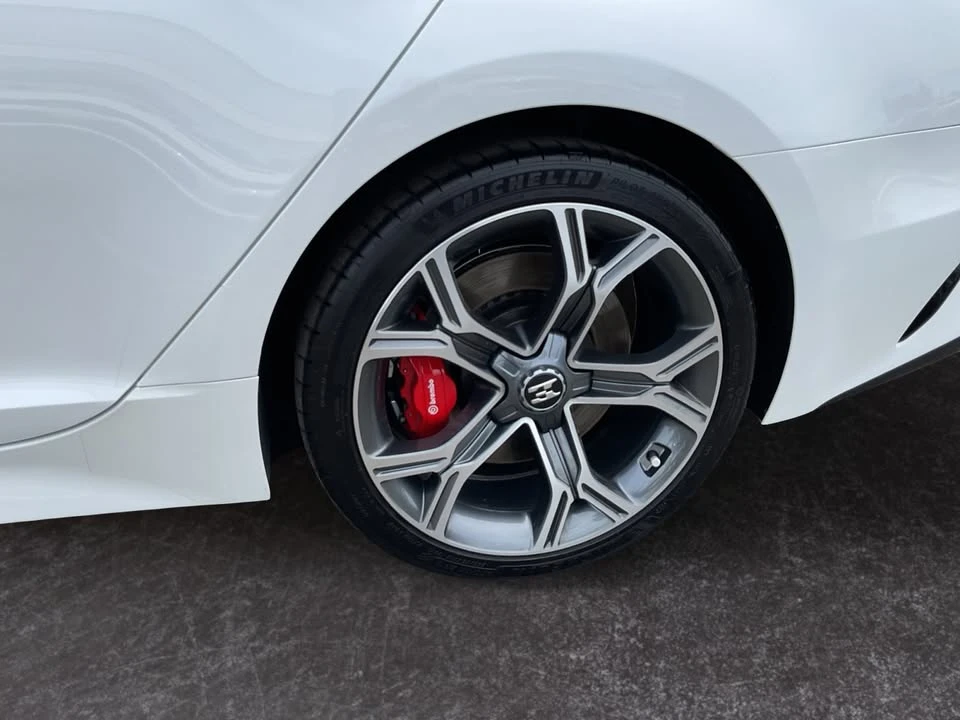 2021 Kia Stinger GT - Image 9 of 20