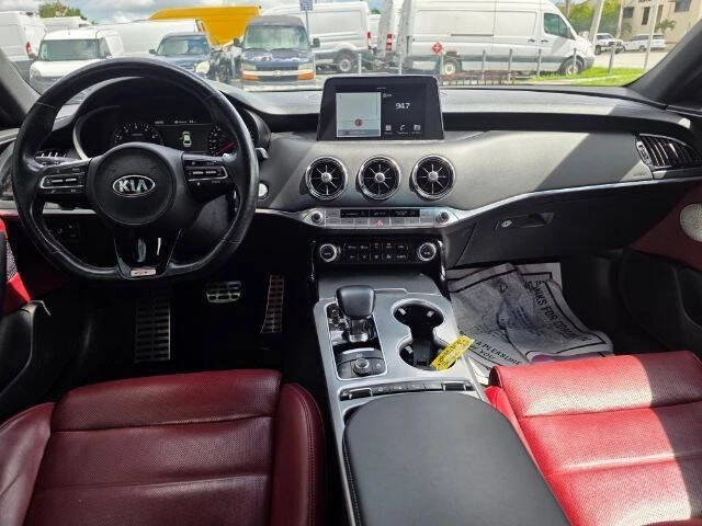 2021 Kia Stinger GT - Image 19 of 20