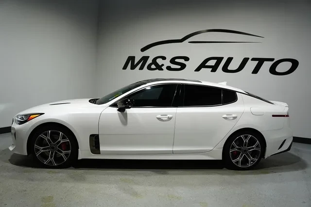 2021 Kia Stinger GT - Image 2 of 9