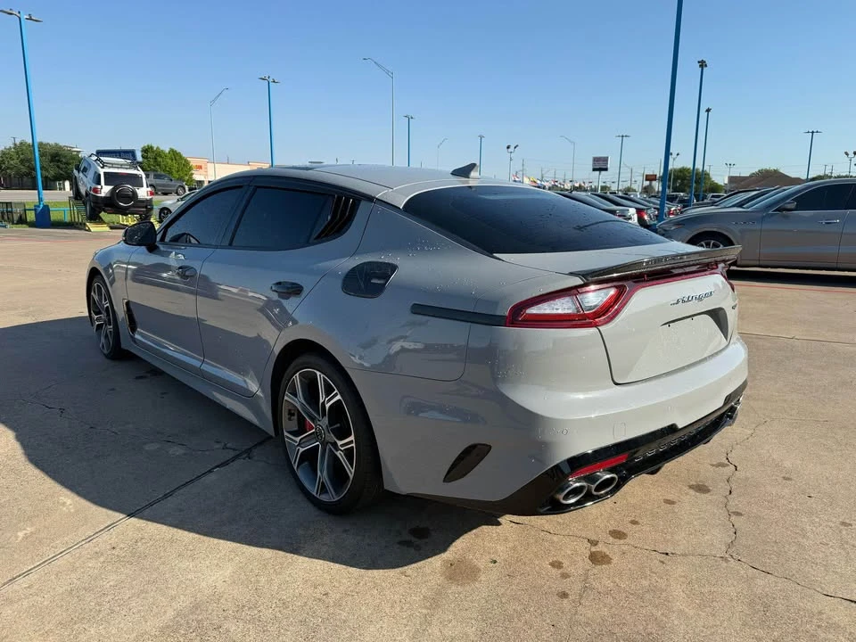 2021 Kia Stinger GT - Image 12 of 15