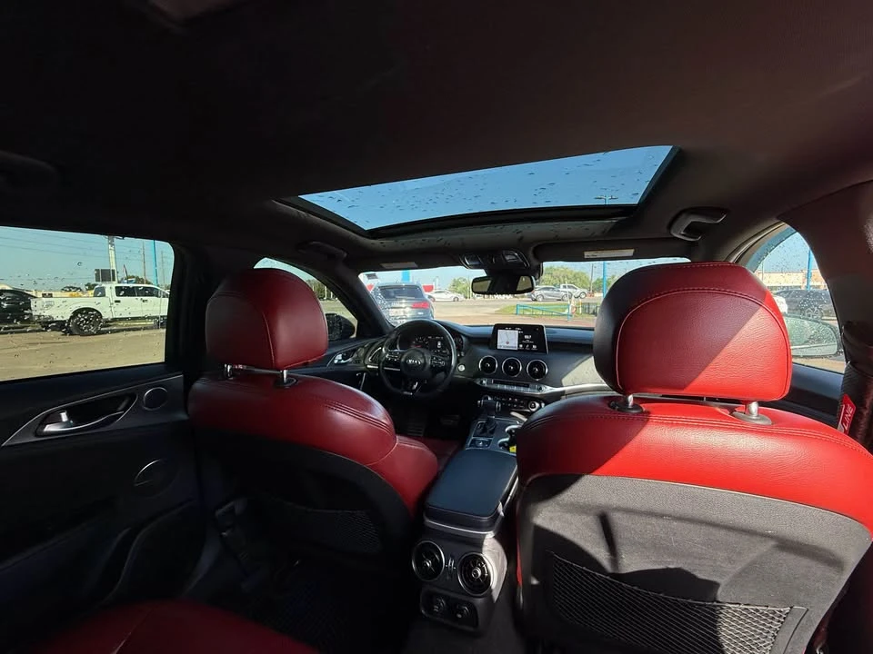 2021 Kia Stinger GT - Image 7 of 15