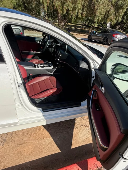2021 Kia Stinger GT - Image 7 of 11
