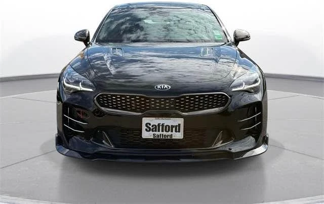 2021 Kia Stinger GT - Image 10 of 16