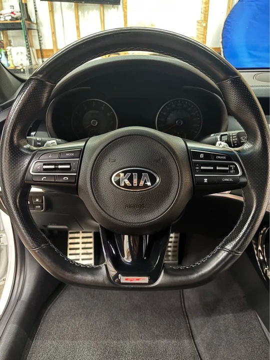 2021 Kia Stinger GT - Image 5 of 14