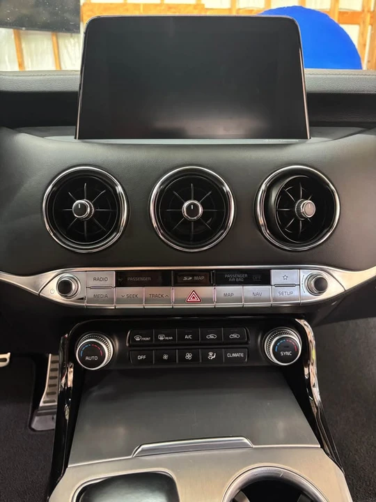 2021 Kia Stinger GT - Image 7 of 14