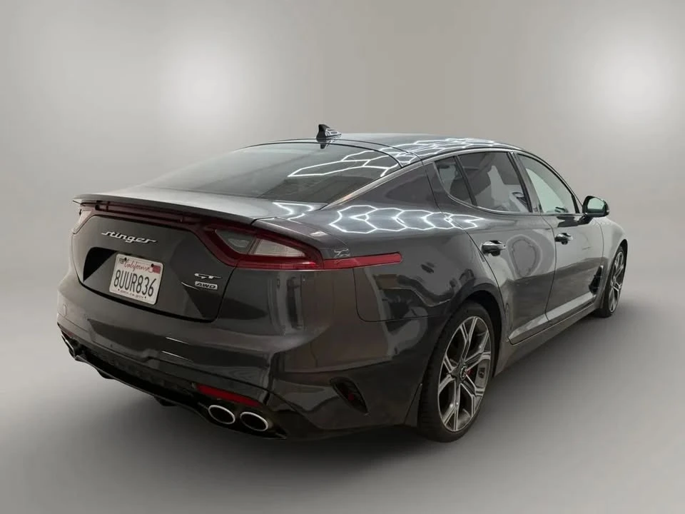 2021 Kia Stinger GT - Image 10 of 18