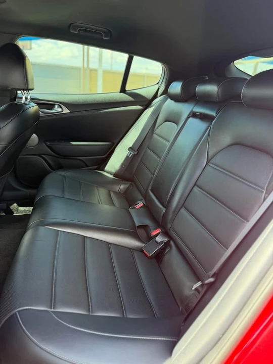 2021 Kia Stinger GT - Image 10 of 11