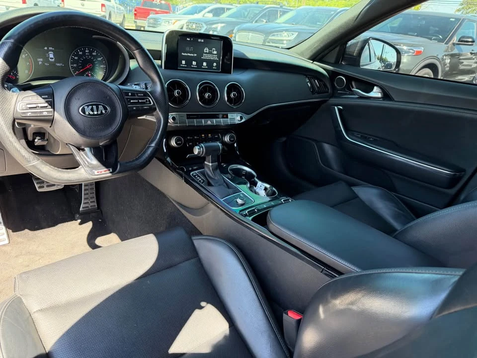 2021 Kia Stinger GT - Image 9 of 18