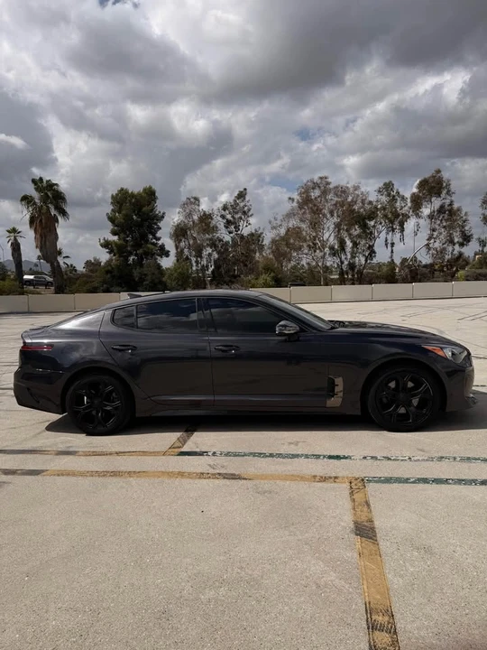 2021 Kia Stinger - Image 8 of 20