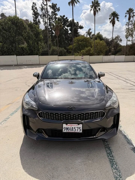 2021 Kia Stinger - Image 2 of 20